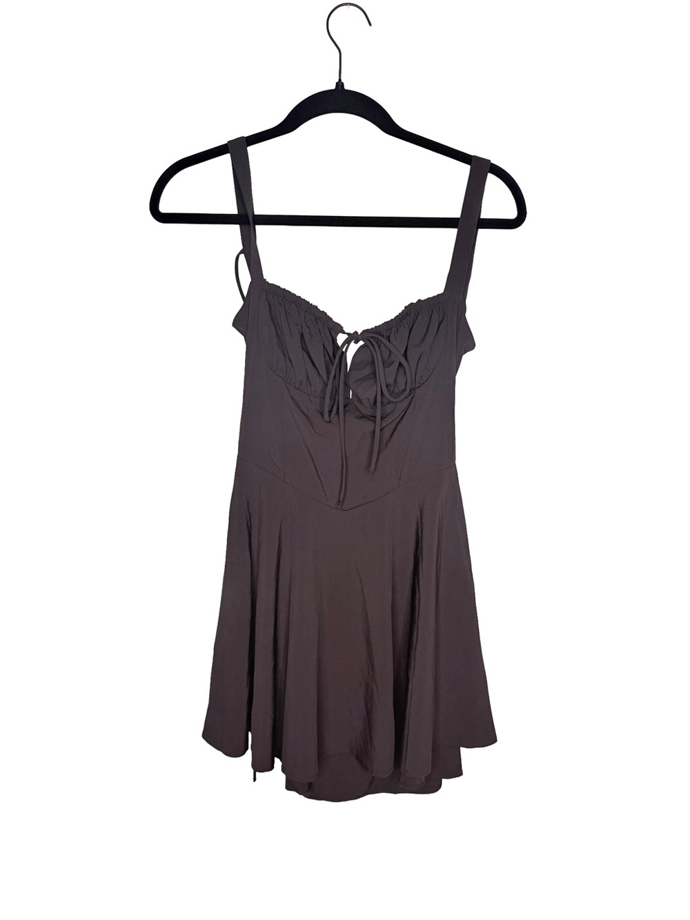 HALARA criss cross backless sleeveless mini dress - Picture 2 of 5